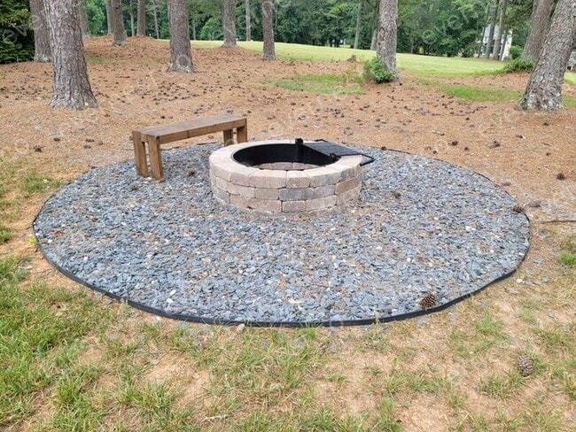 Building Photo - 398 Dunleven Manor Walk NE