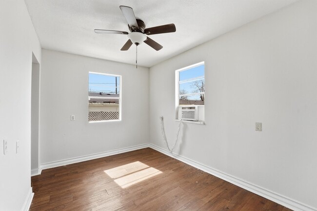 Building Photo - 3531 Cedar Hill Ln