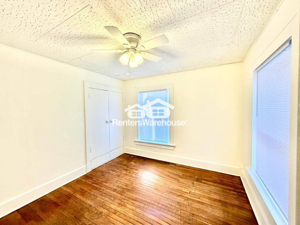 Building Photo - 3612 Ingersoll Ave