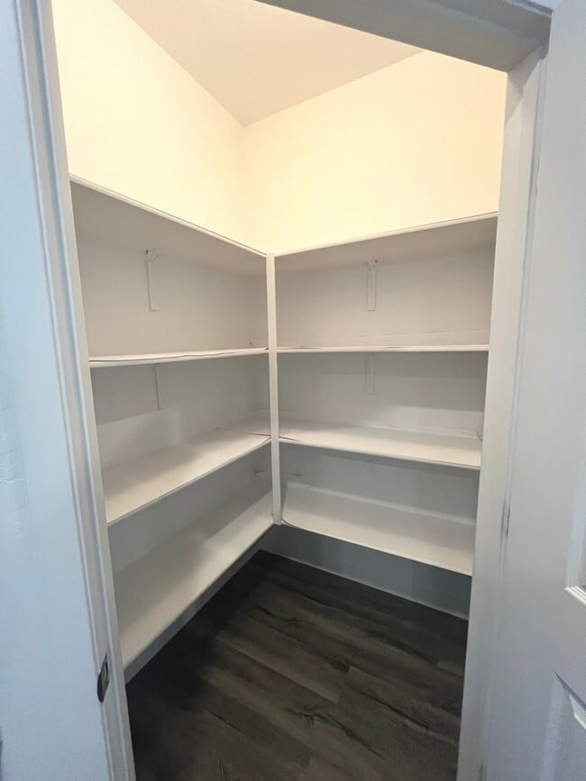 Building Photo - Single-story 1326 sq ft, townhome built in 2019 w/3 bed, 2 bath & spacious attached 2-car garage ...