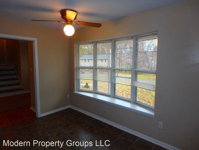 Building Photo - 4 br, 3.5 bath House - 3306 Martha Dr