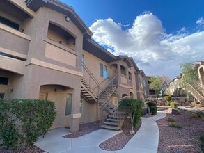 Building Photo - Jeffreys St