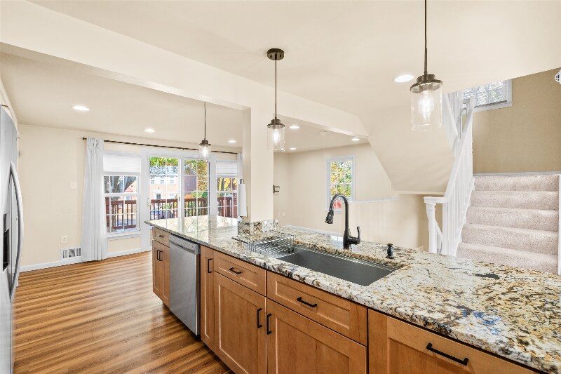 Building Photo - 13100 Rock Ridge Ln