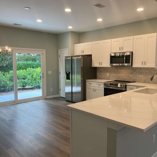 Building Photo - 116 Cypress Run
