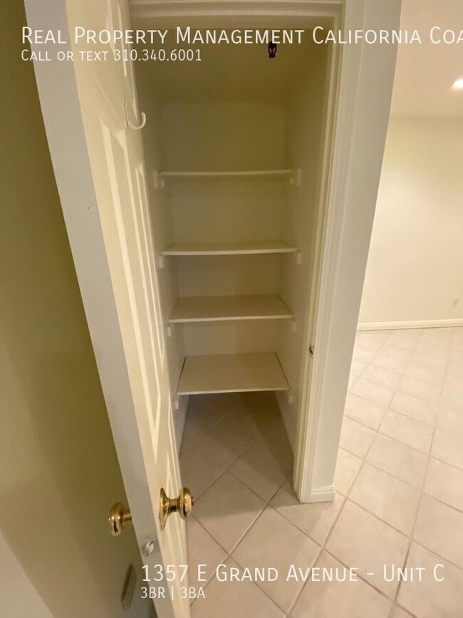 Building Photo - 1357 E Grand Ave