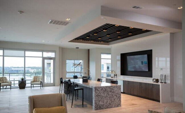 Building Photo - 1 bedroom in The Woodlands TX 77381