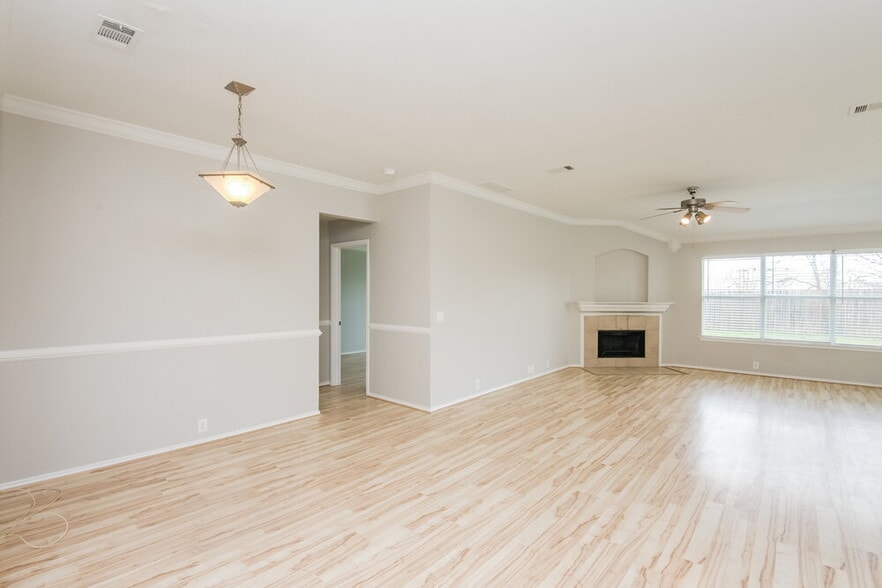 Building Photo - 4521 Napa Valley Dr