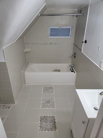 Bathroom - 153 S Grove St