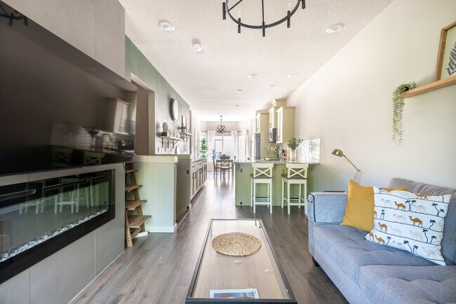 Primary Photo - 8899 SW Elena Ln