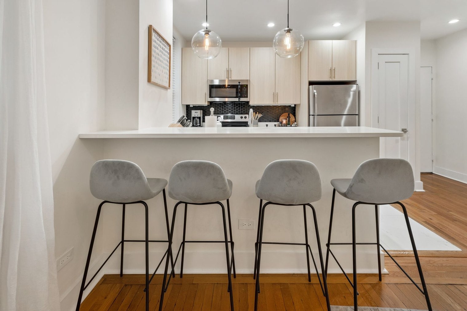 Building Photo - 151 E 80th St