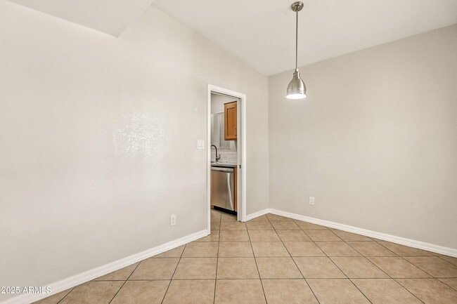 Building Photo - 11821 N 36th St