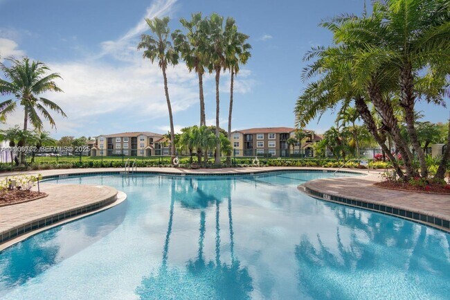 Building Photo - 15035 Michelangelo Blvd