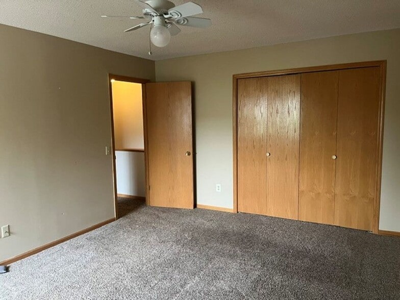 Building Photo - 971 Santa Vera Dr