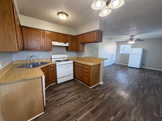 Building Photo - 604 Walter Stephenson Rd