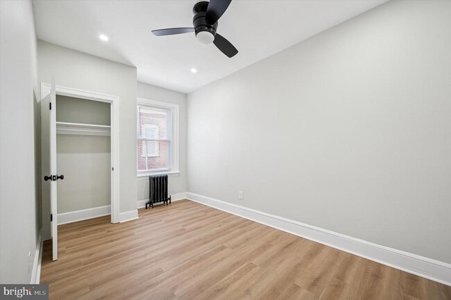 Building Photo - 928 S 50th St