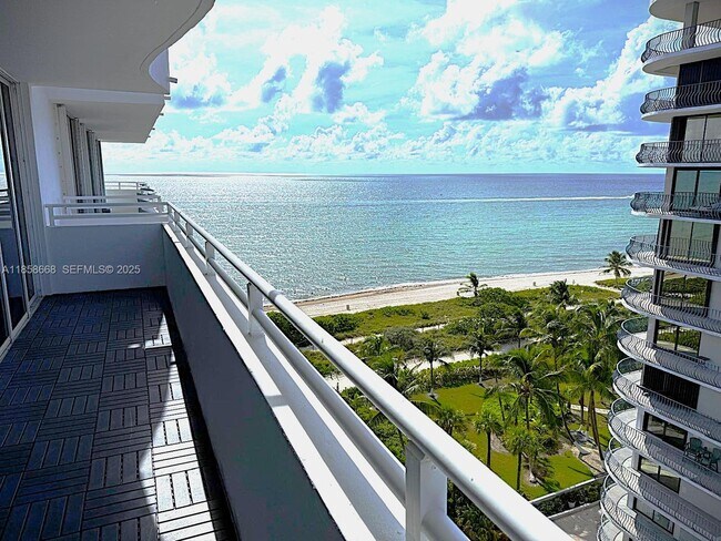 Building Photo - 8911 Collins Ave