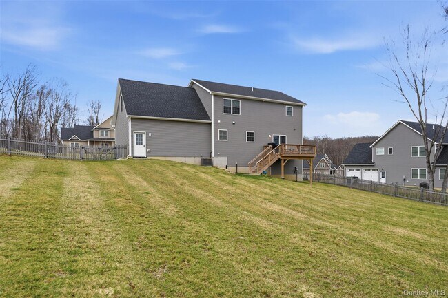 Building Photo - 108 Joyce Wy