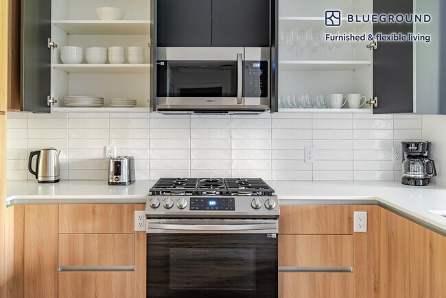 Building Photo - 1200 Rickabaugh Wy