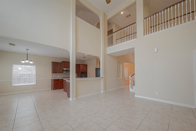 Building Photo - 3218 Twinmont Ln