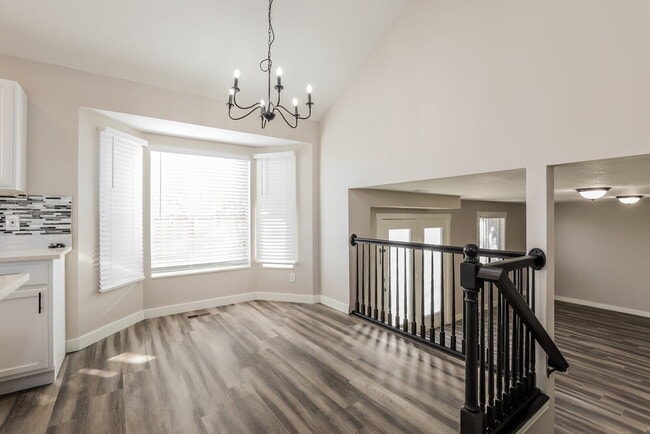 Building Photo - 6089 Van Gogh Cir