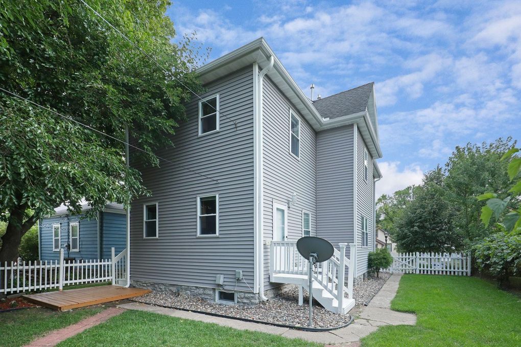 Building Photo - 1163 Randolph Ave