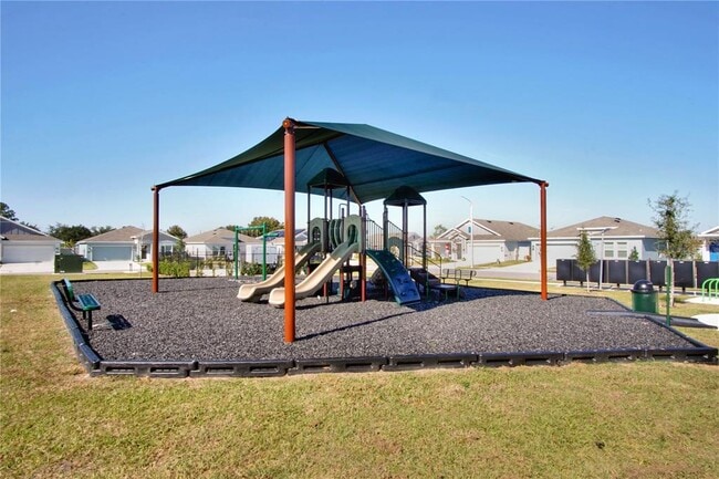 Building Photo - 668 Sand Pne Ln