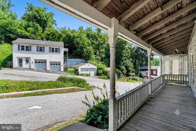 Building Photo - 58 Irish Ln