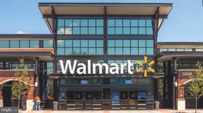 Building Photo - 421 Longfellow St NW