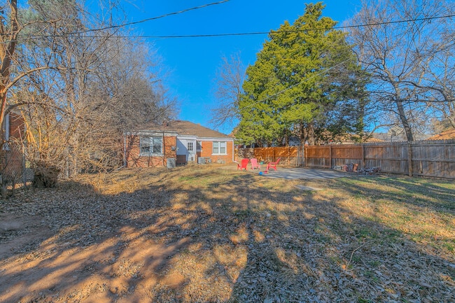 Building Photo - Beautiful Duplex + 1 bedroom + OKC