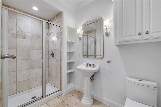 Building Photo - 5705 Morlaix Ct