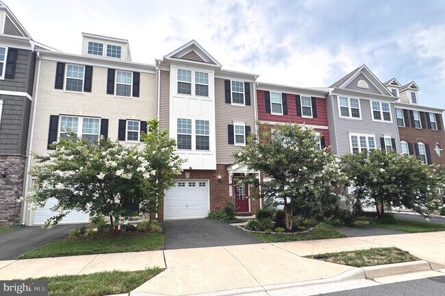 Primary Photo - 8505 Craggan Ln