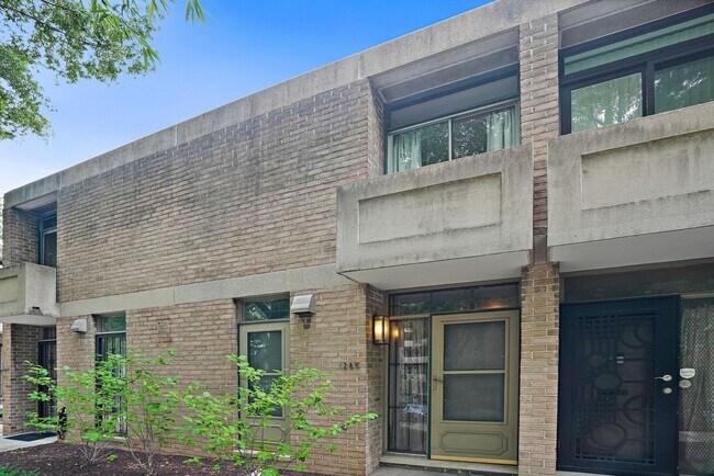 Building Photo - 1285 Delaware Ave SW