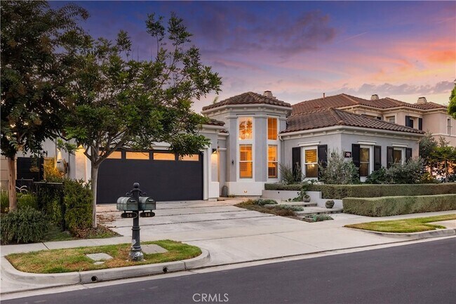 Building Photo - 58 Victoria