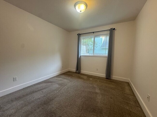 Building Photo - 2907 Janes Creek Dr