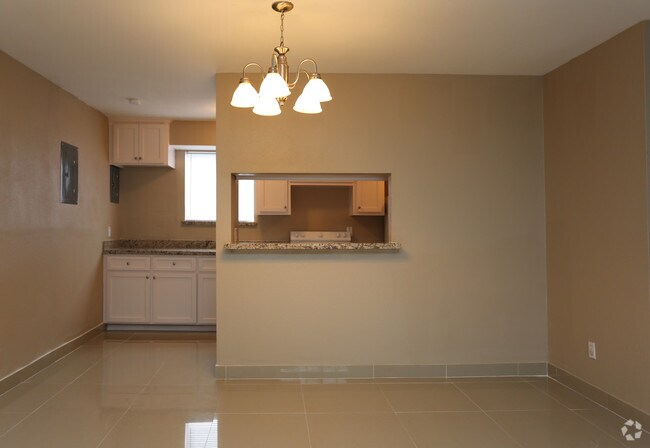 Interior Photo - Maple Court Apartments