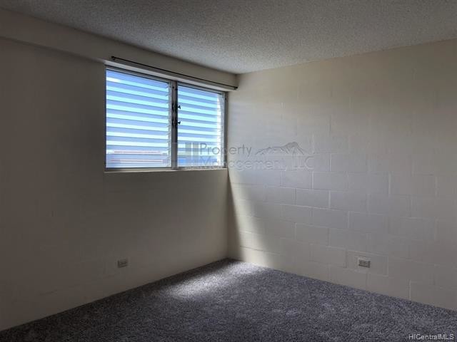 Building Photo - 4970 Kilauea Ave