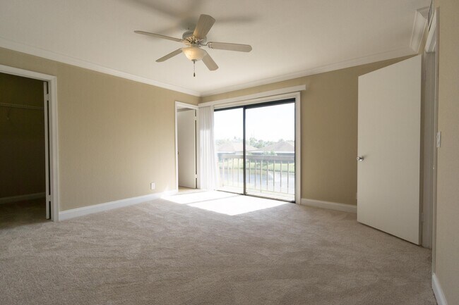 Building Photo - 110 N Delaware Blvd