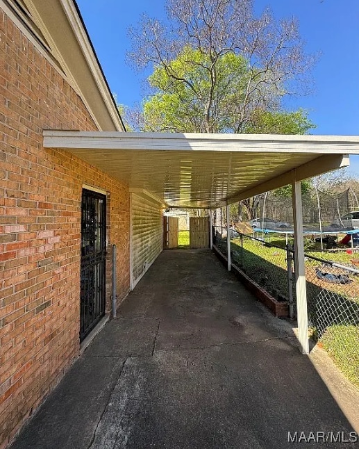 Building Photo - 707 Golden Gate Dr