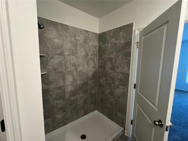 Building Photo - 1708 White Water Ct