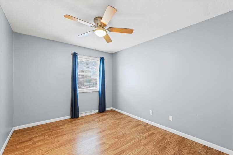 Building Photo - 615 E Colorado Ave