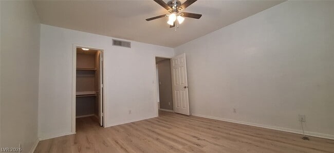 Building Photo - 1455 E Katie Ave