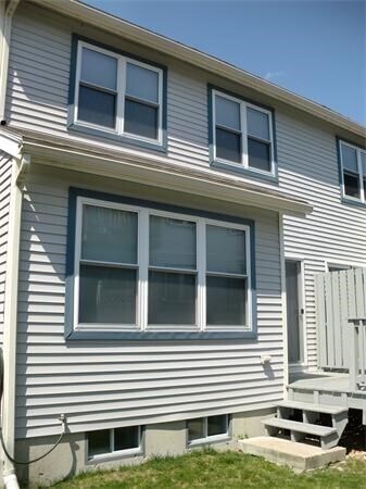Building Photo - 116 Weatherstone Dr