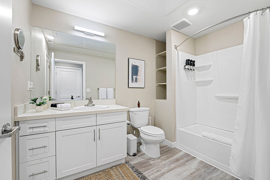Building Photo - 375 Harbour Cove Dr