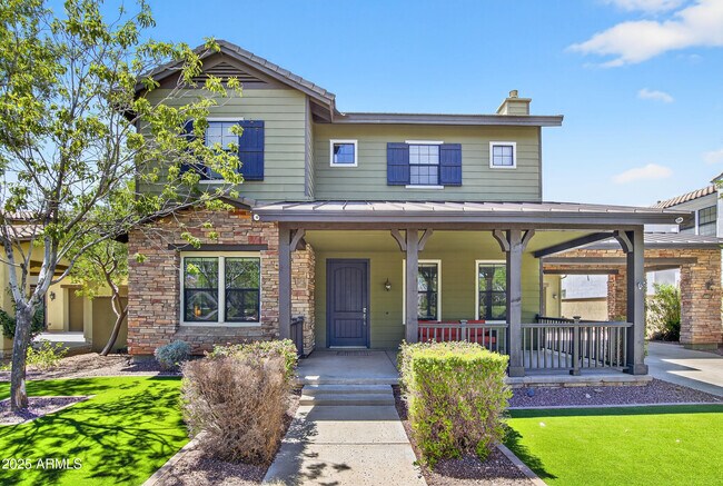 Building Photo - 20823 W Western Dr