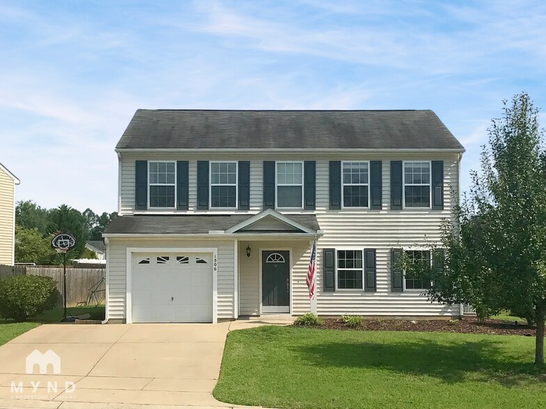 Primary Photo - 1506 Cairo Way