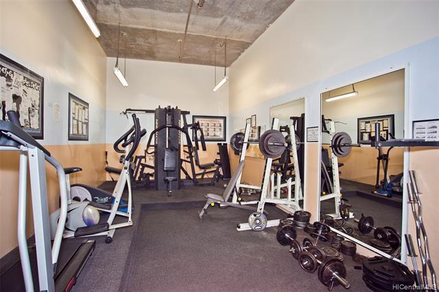 Workout room - 98-402 Koauka Loop