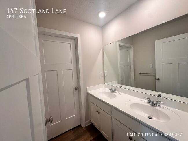 Building Photo - 147 Scotland Ln