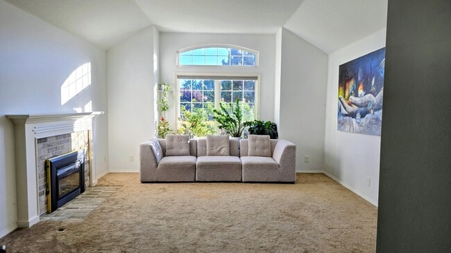 Building Photo - 3391 NE Jackson Rd Loop