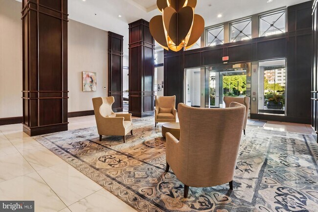 Building Photo - 5809 Nicholson Ln