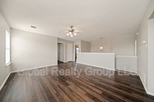 Building Photo - 216 Anvil Pl